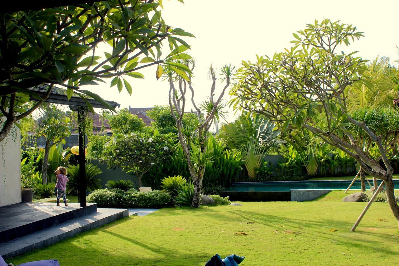 Holiday Beautiful Villa 4 Bedroom Garden View Canggu Екстер'єр фото